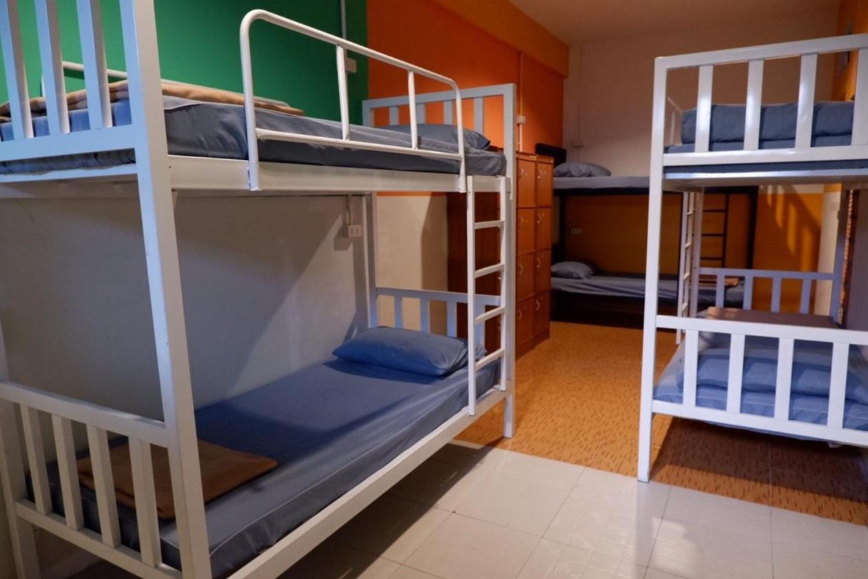 Bigboss Hostel Thong Sala Esterno foto
