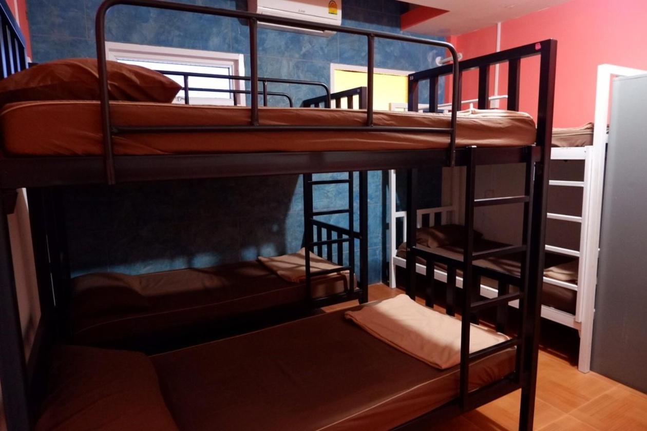 Bigboss Hostel Thong Sala Esterno foto