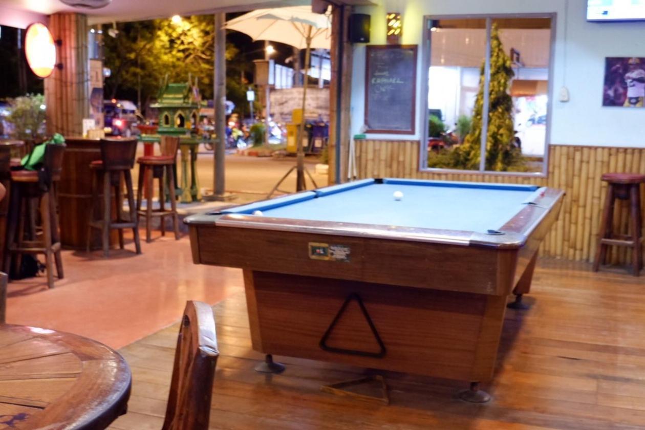Bigboss Hostel Thong Sala Esterno foto